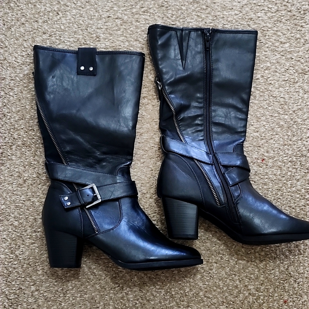 Black Boots